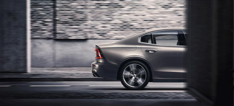 Детали экстерьера Volvo S60 T6 Inscription 2018 года  (WW) (фото 21 из 65)